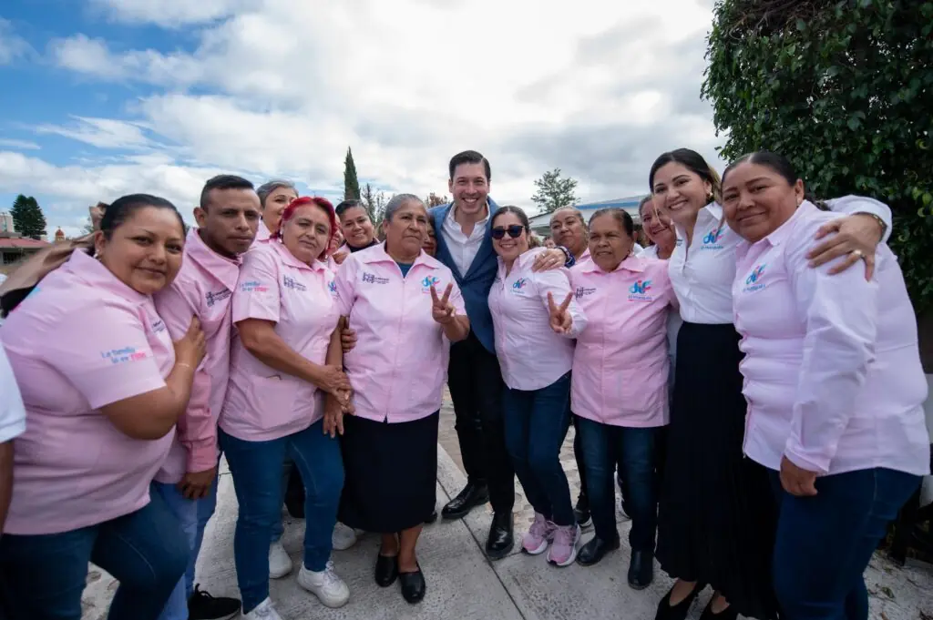 La clínica del SMDIF ofrece servicios médicos esenciales a los ciudadanos locales.
