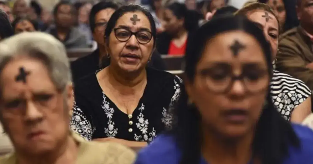 La comunidad católica de San Pedro Sula se prepara para el Miércoles de Ceniza, inicio de la Cuaresma.