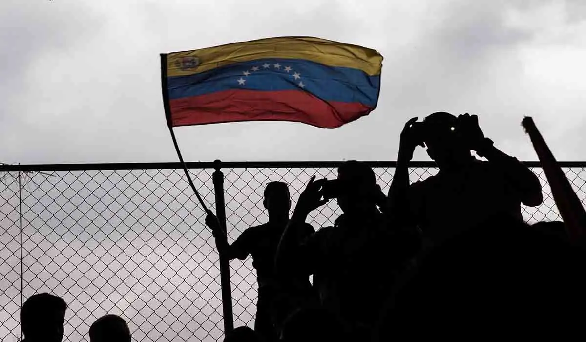 Transparencia Internacional clasifica a Venezuela como un estado en crisis por corrupción, afectando derechos humanos y servicios públicos.