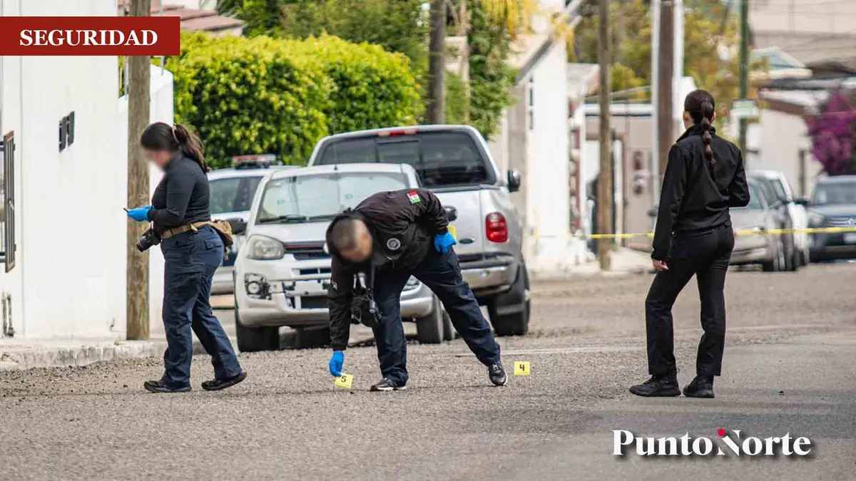 Un comando armado disparó contra un empresario en Chapultepec, pero su escolta repelió la agresión.