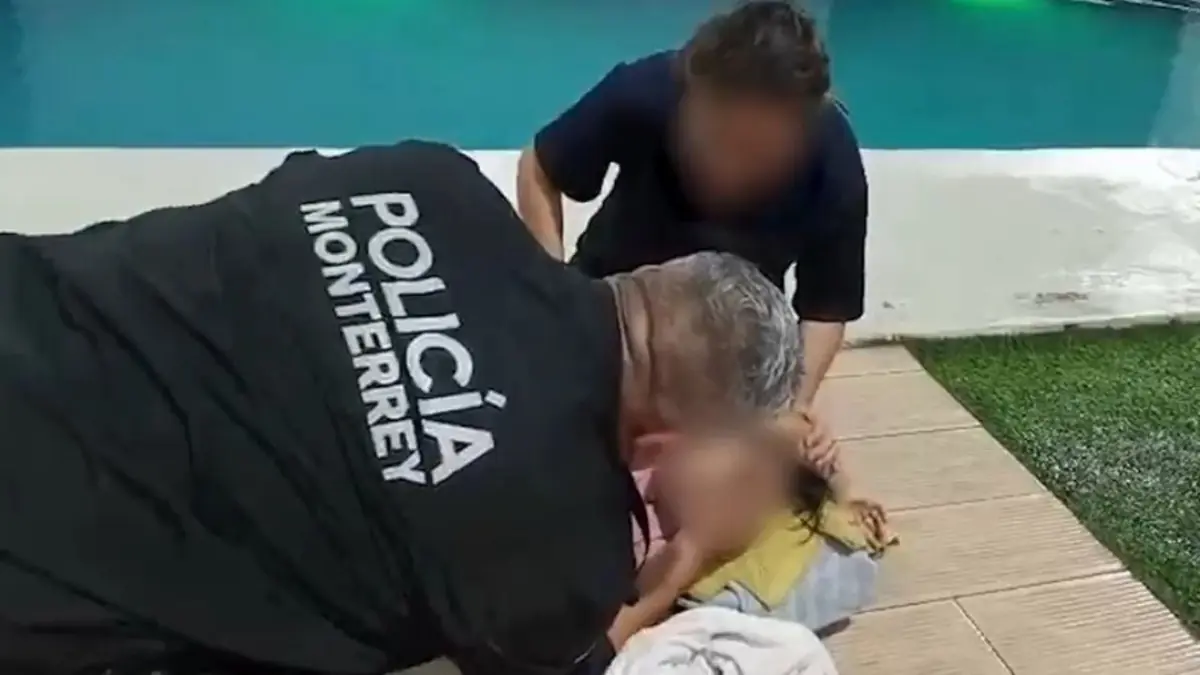 La rápida intervención de los oficiales evitó un trágico desenlace en una fiesta familiar.
