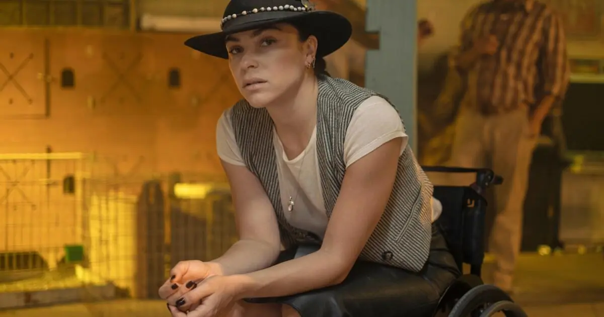 La serie de Netflix desafía estereotipos sobre las personas con discapacidad.