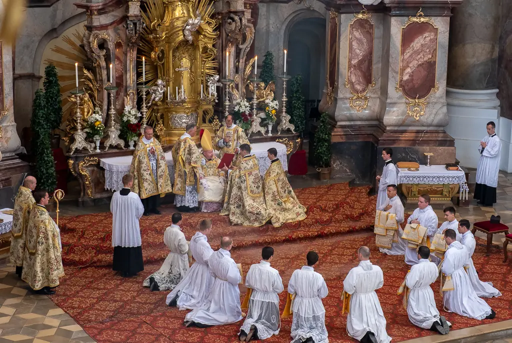 La ceremonia, realizada en Alemania, fortalece la formación sacerdotal de la institución.