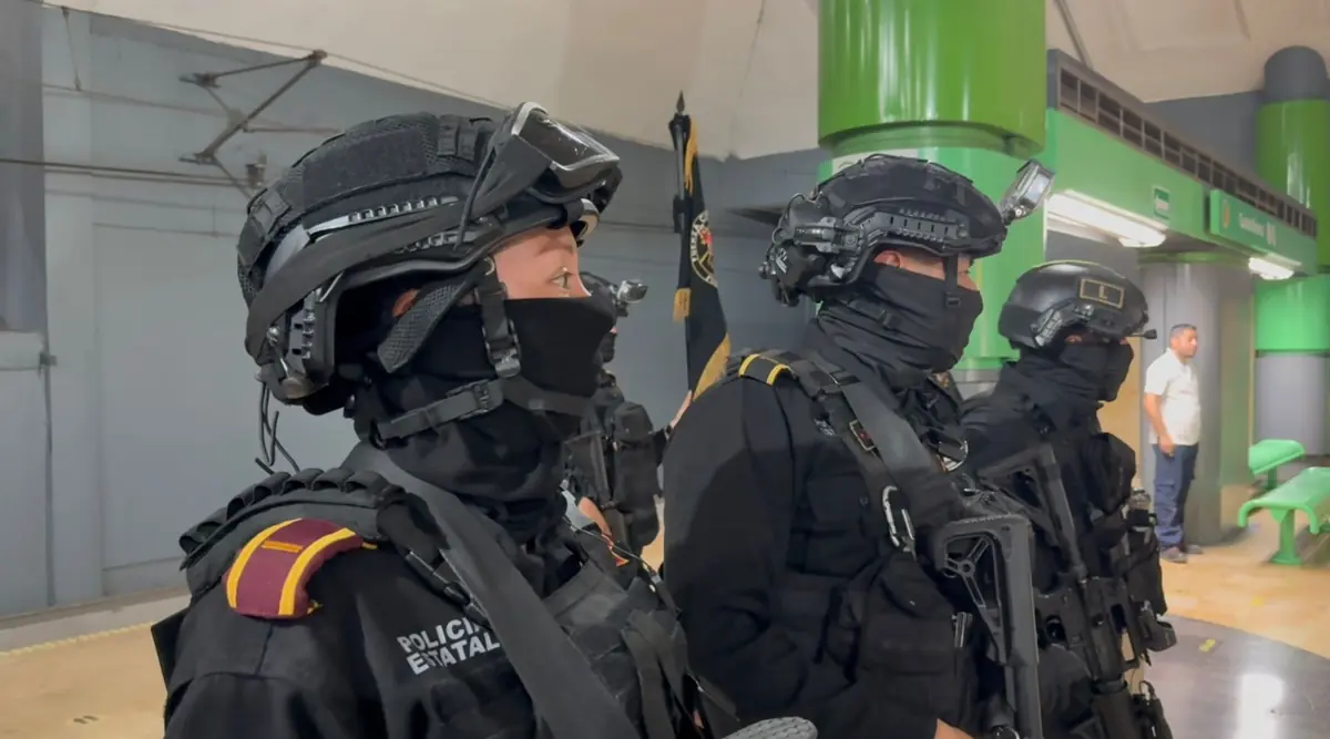 Entrenamientos nocturnos buscan garantizar la seguridad de visitantes y locales en la Copa Mundial de la FIFA.