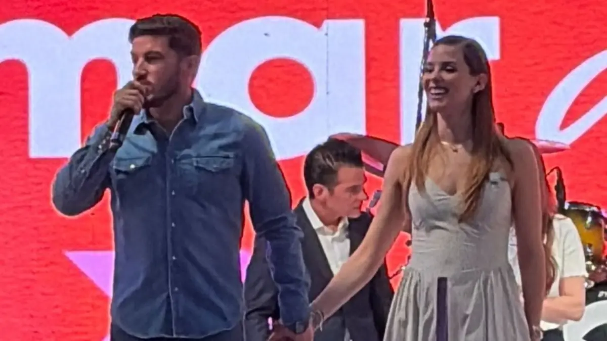 El gobernador destaca los avances de Nuevo León en un evento del Día de las Madres.