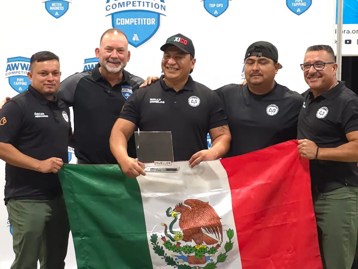 El equipo varonil logró el primer lugar y el femenil el cuarto en la competencia de Pipe Tapping.