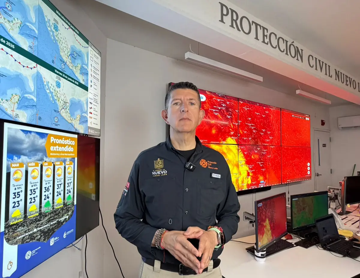 Protección Civil de Nuevo León advierte sobre el clima extremo y recomendaciones para eventos multitudinarios.