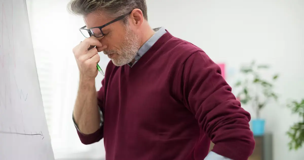 Comprender la andropausia es esencial para abordar sus efectos en la salud masculina.