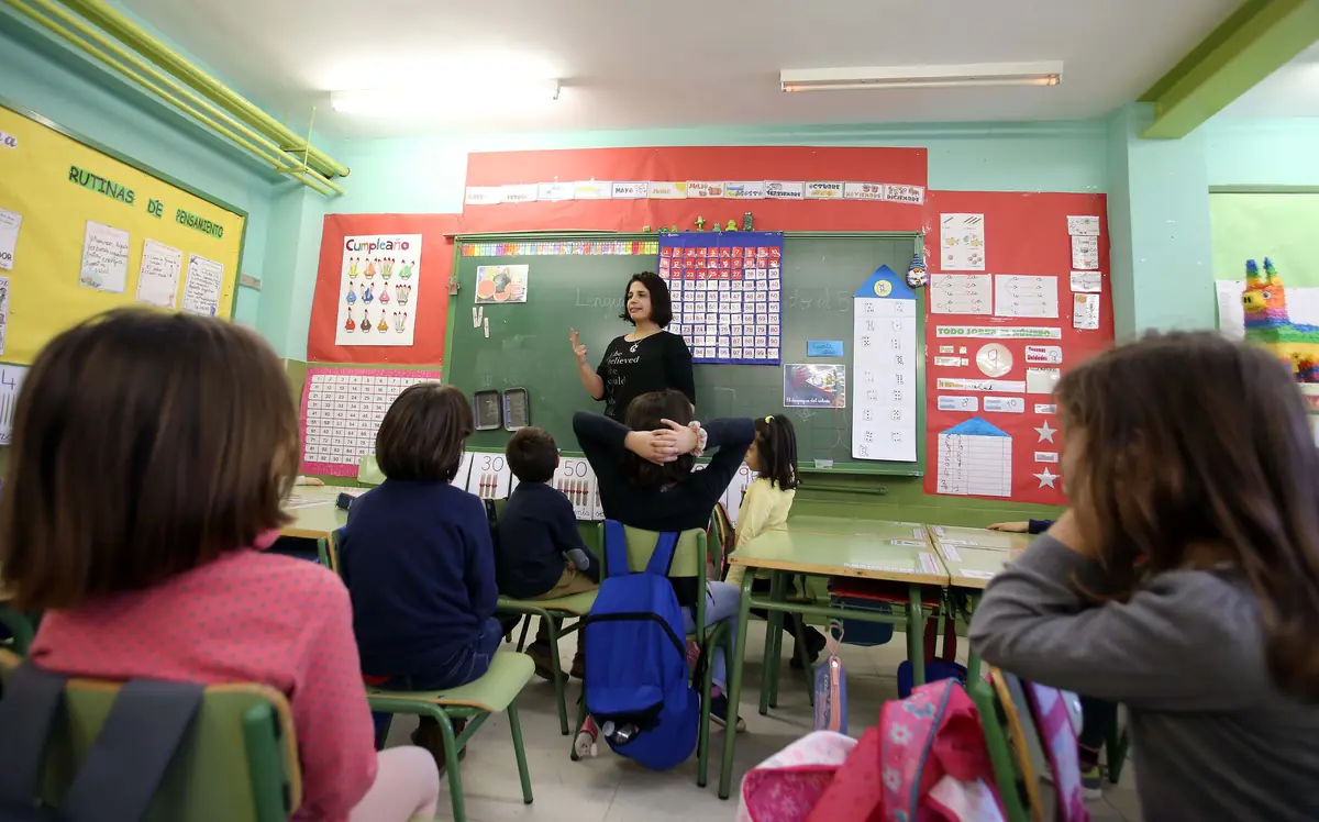 Las altas temperaturas afectan la concentración y el aprendizaje en colegios de Castilla y León.