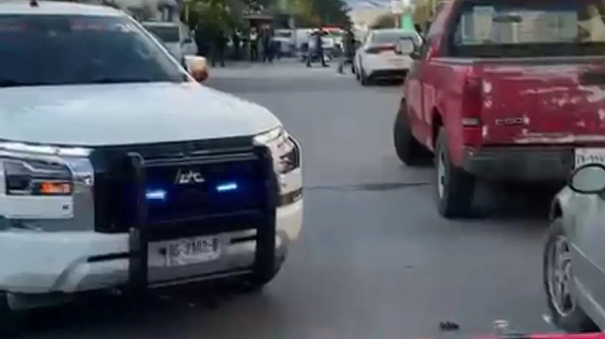 Dos motociclistas resultaron heridos tras un ataque armado en la colonia Industrias del Poniente.
