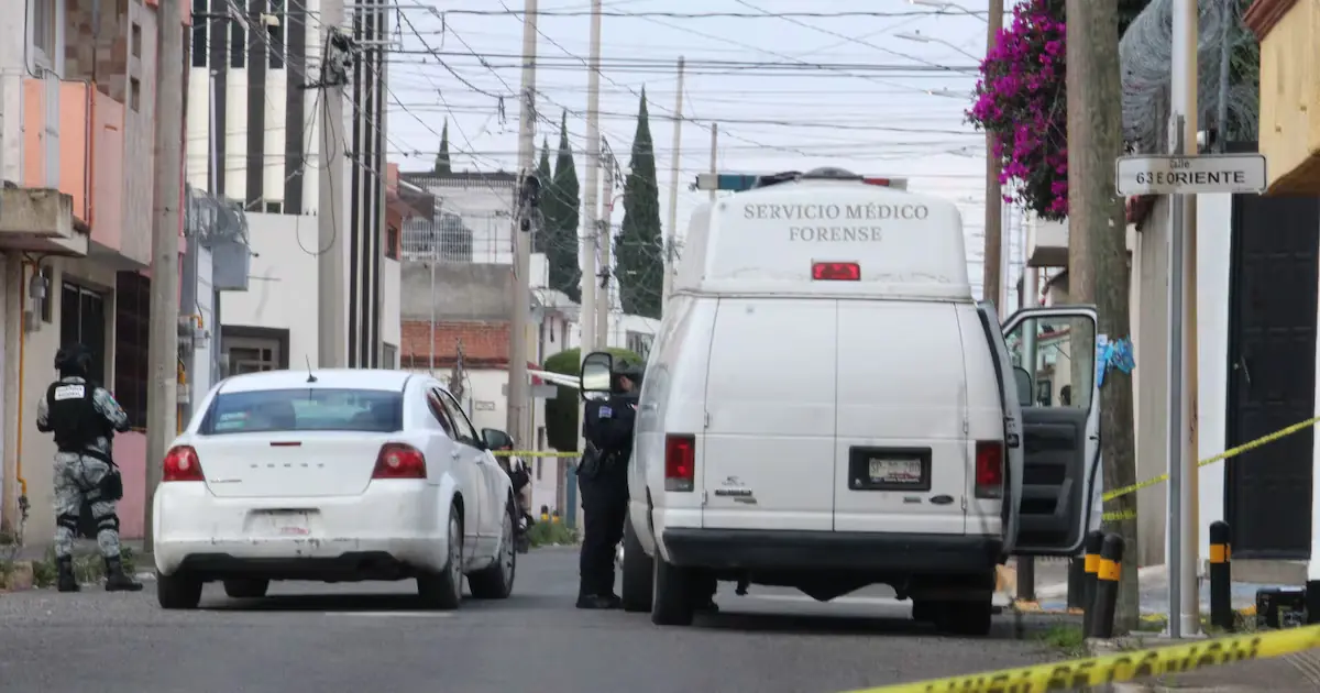 Un ciclista fue víctima de un ataque armado mientras circulaba por la colonia Loma Linda, en Puebla.