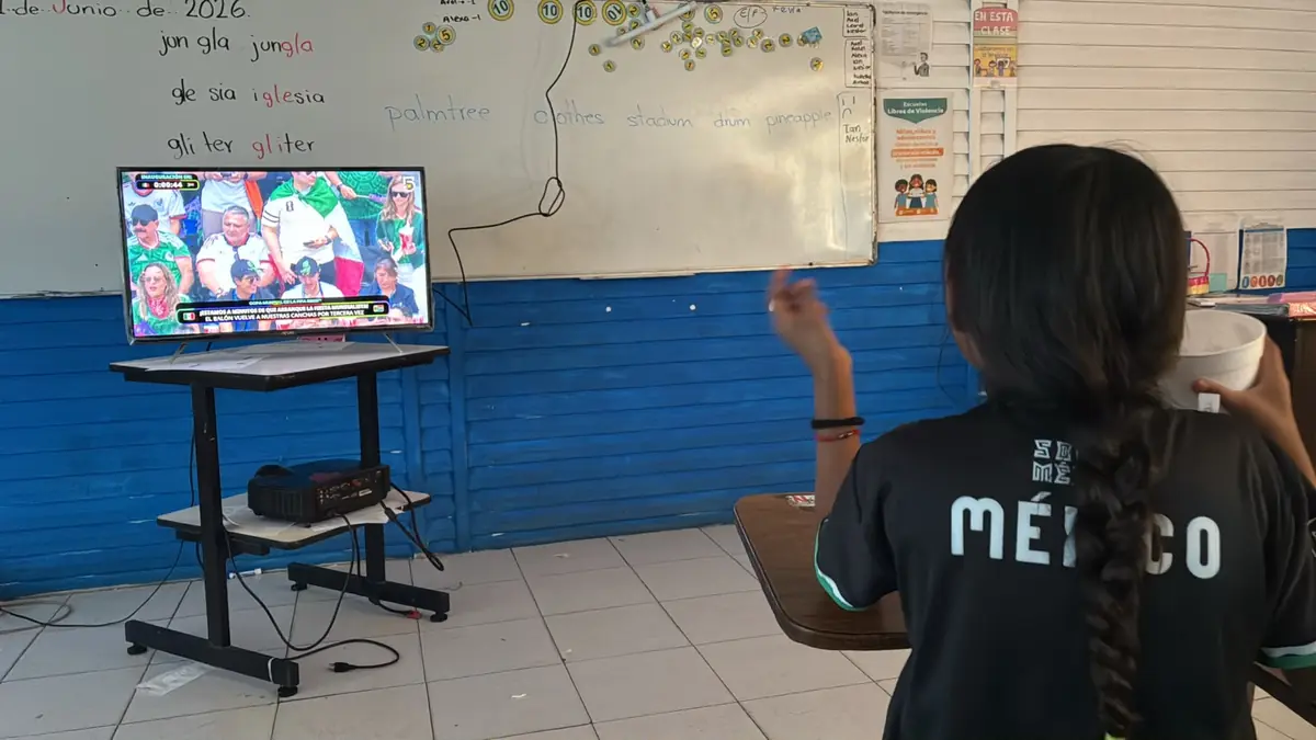 Las escuelas de Nuevo León mantuvieron actividades mientras otras entidades suspendieron clases por el evento deportivo.
