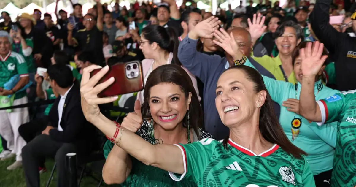 La presidenta de México optó por un evento alternativo en lugar del Estadio Ciudad de México.
