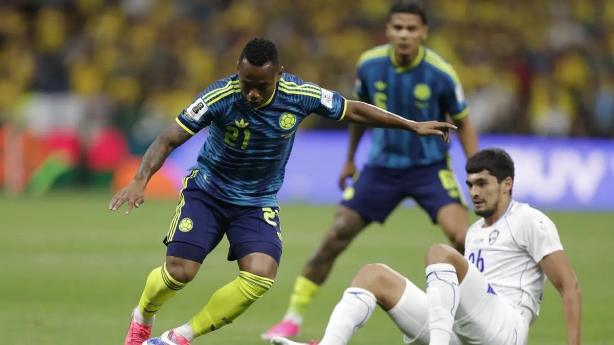Luis Díaz se destaca con un gol y una asistencia en el Estadio Azteca.