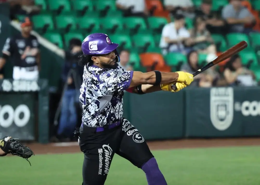 Con destacada actuación de Solarte, Querétaro asegura la serie en Yucatán.