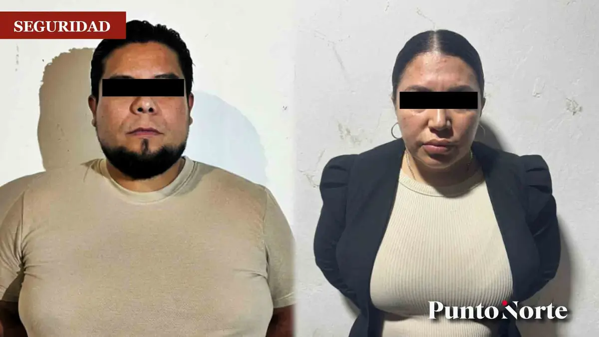 Capturados con órdenes de aprehensión, ambos enfrentan cargos por cinco homicidios.