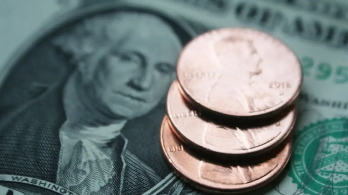 El tipo de cambio refleja un incremento del 0.78% frente al peso mexicano.
