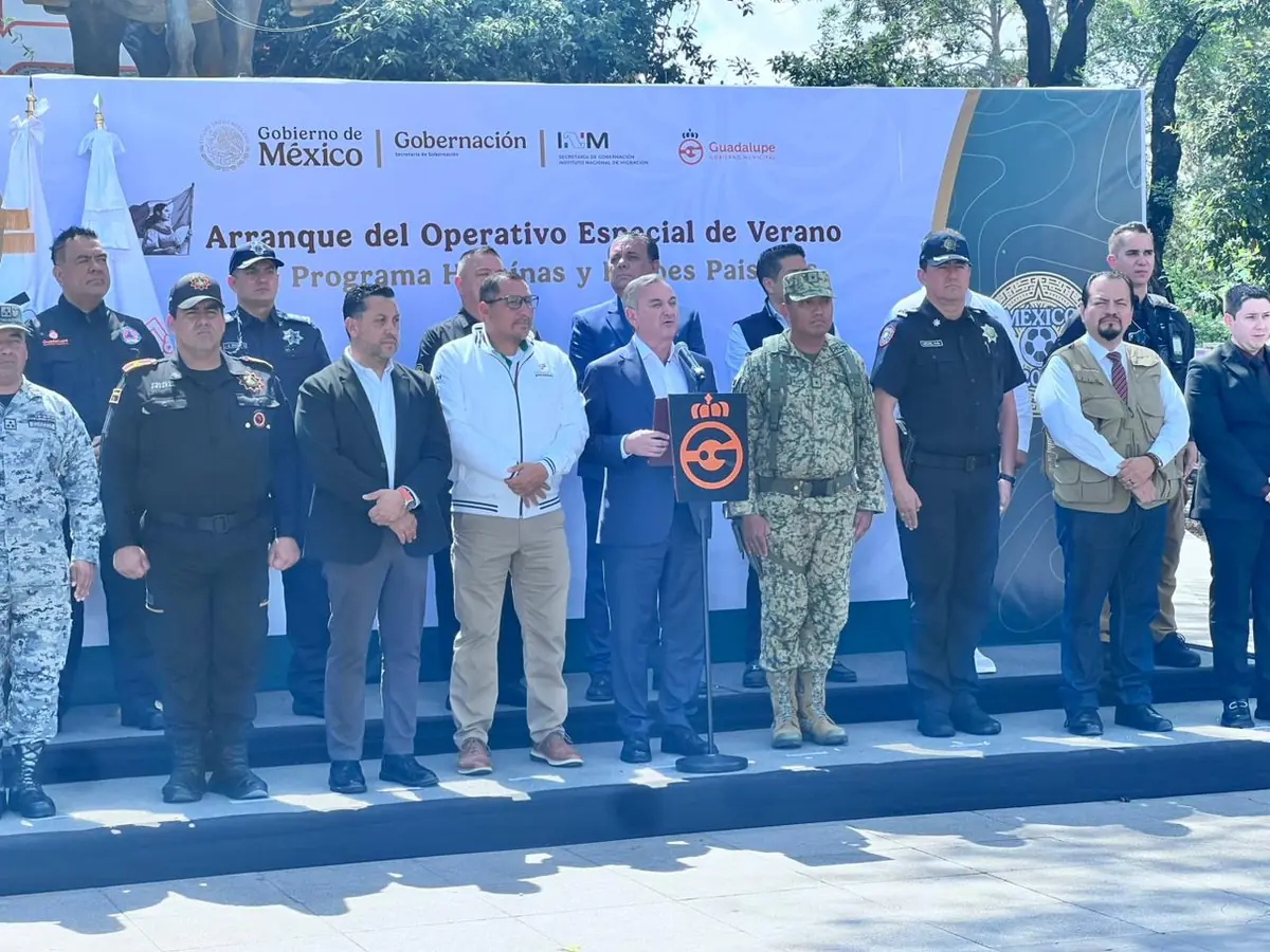 El operativo brinda seguridad y asistencia a viajeros durante la temporada vacacional.