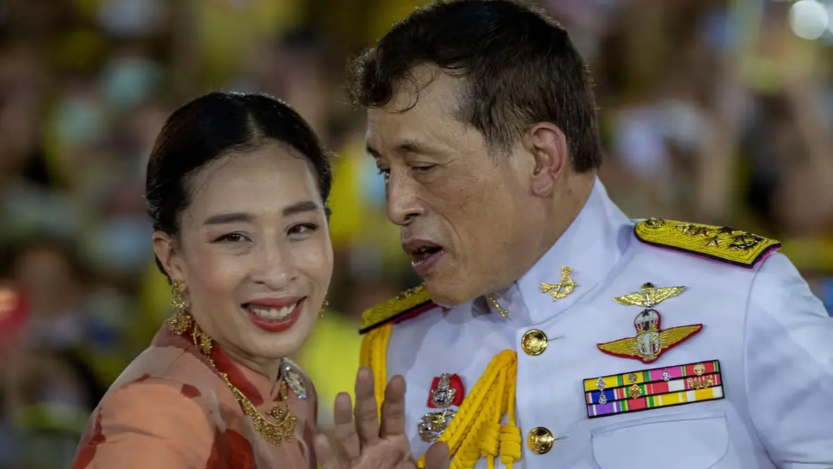 La hija mayor del rey Maha Vajiralongkorn estuvo en coma tras complicaciones de salud.