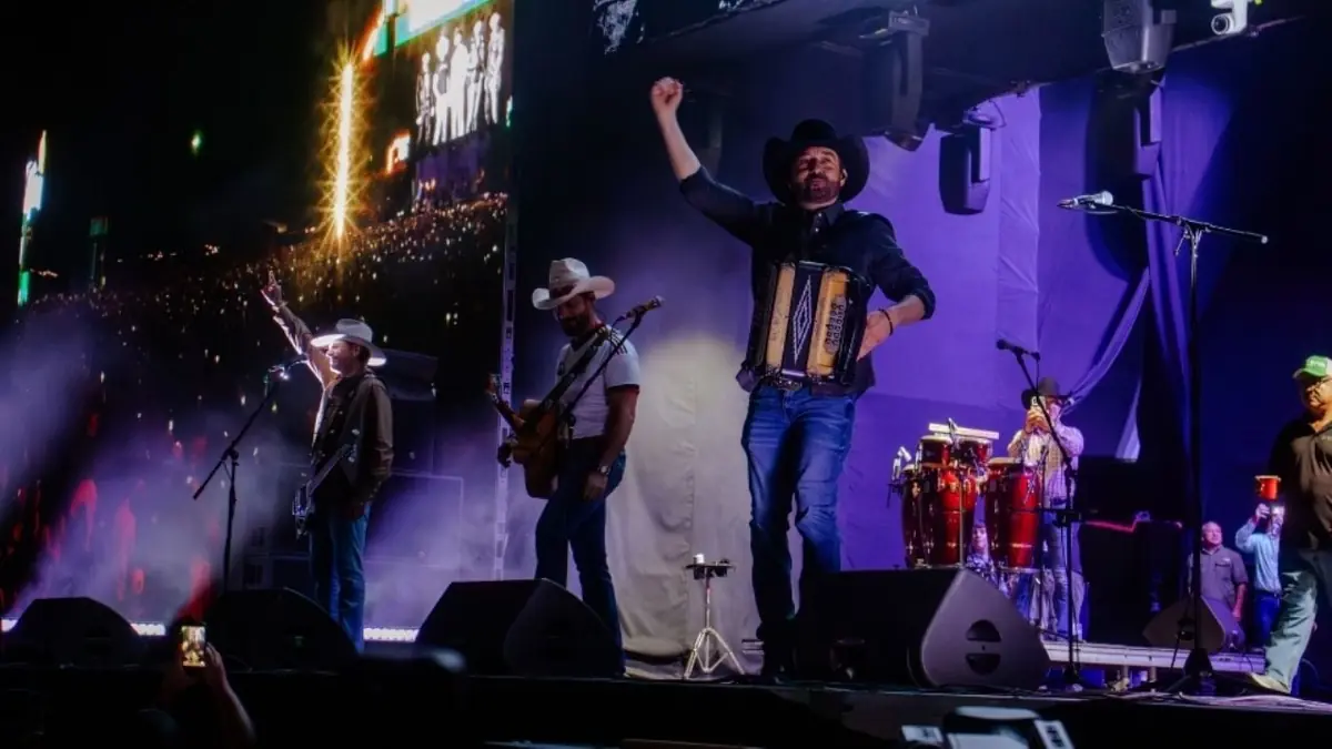 El evento une futbol, música y cultura, marcando el inicio de la Copa Mundial en Monterrey.