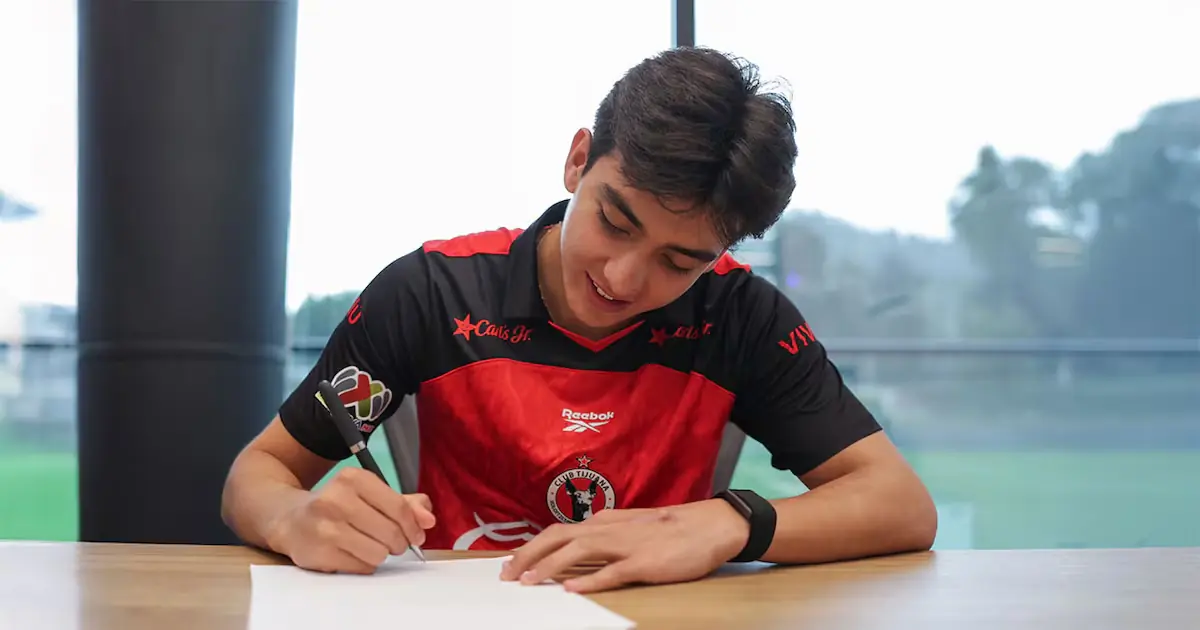 La joven promesa del fútbol mexicano se queda en Tijuana hasta 2029.