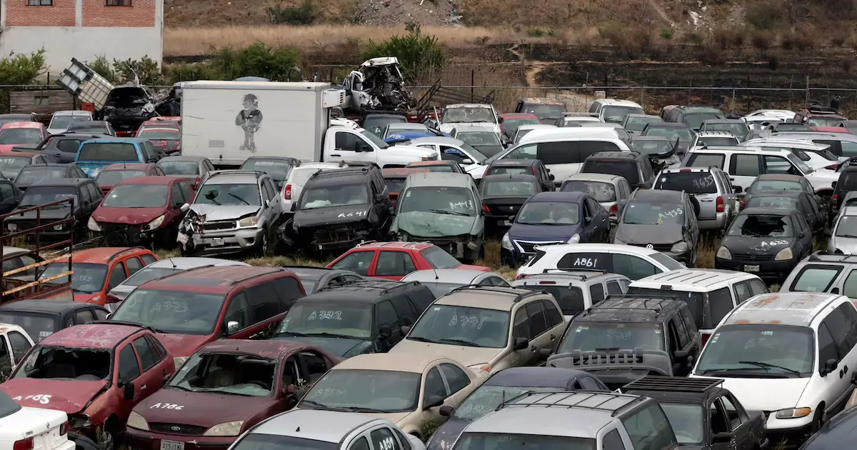 El nuevo corralón en Tecamachalco busca regular el servicio vehicular y combatir cobros excesivos.