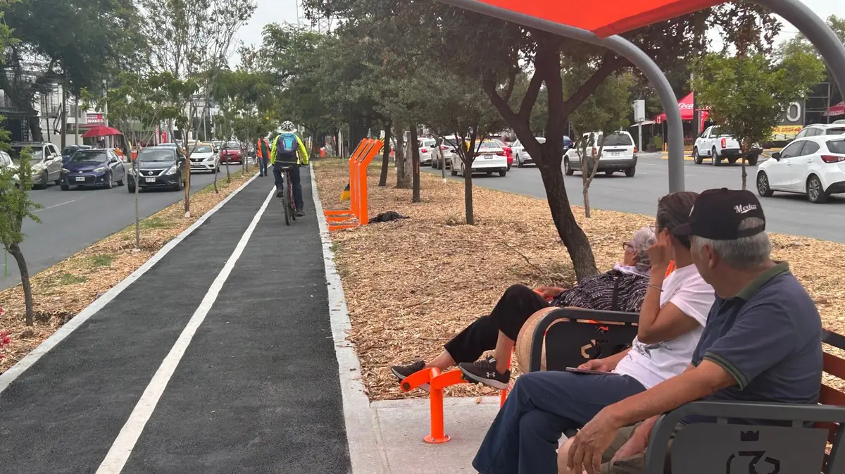 Un andador lineal de 700 metros promueve espacios seguros para la comunidad y mejor calidad de vida.