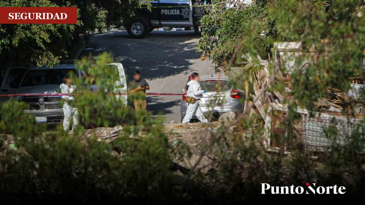 La víctima, identificada como José, fue atacada a balazos en su vivienda improvisada.