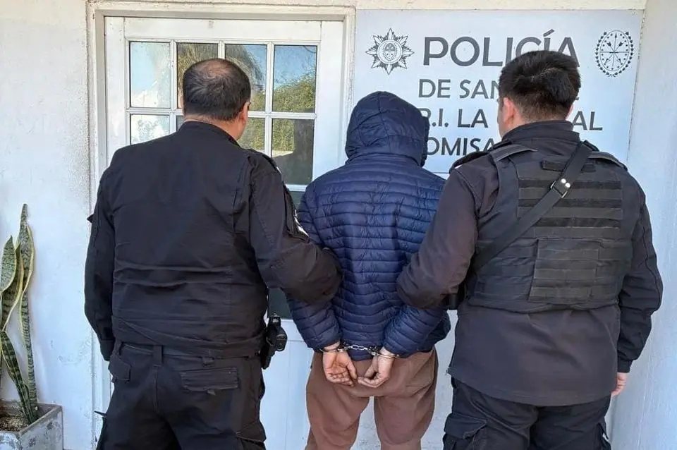 El fiscal Omar de Pedro solicita prisión preventiva tras la fuga del delincuente mientras estaba bajo custodia.