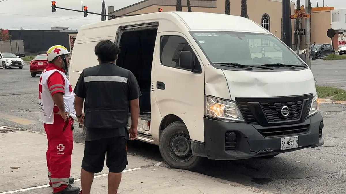 El incidente ocurrió al entorpecer la visibilidad por un camión de personal.