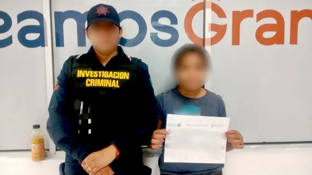 La niña fue encontrada tras un reporte que alertó a las autoridades sobre su situación.