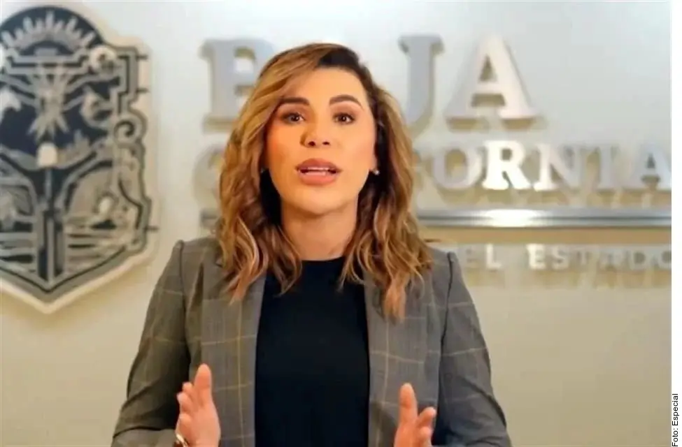 La Gobernadora de Baja California busca recuperar su visa con apoyo legal tras la revocación administrativa.
