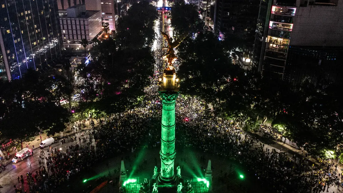 La victoria ante Corea del Sur desató una celebración masiva en la Ciudad de México.