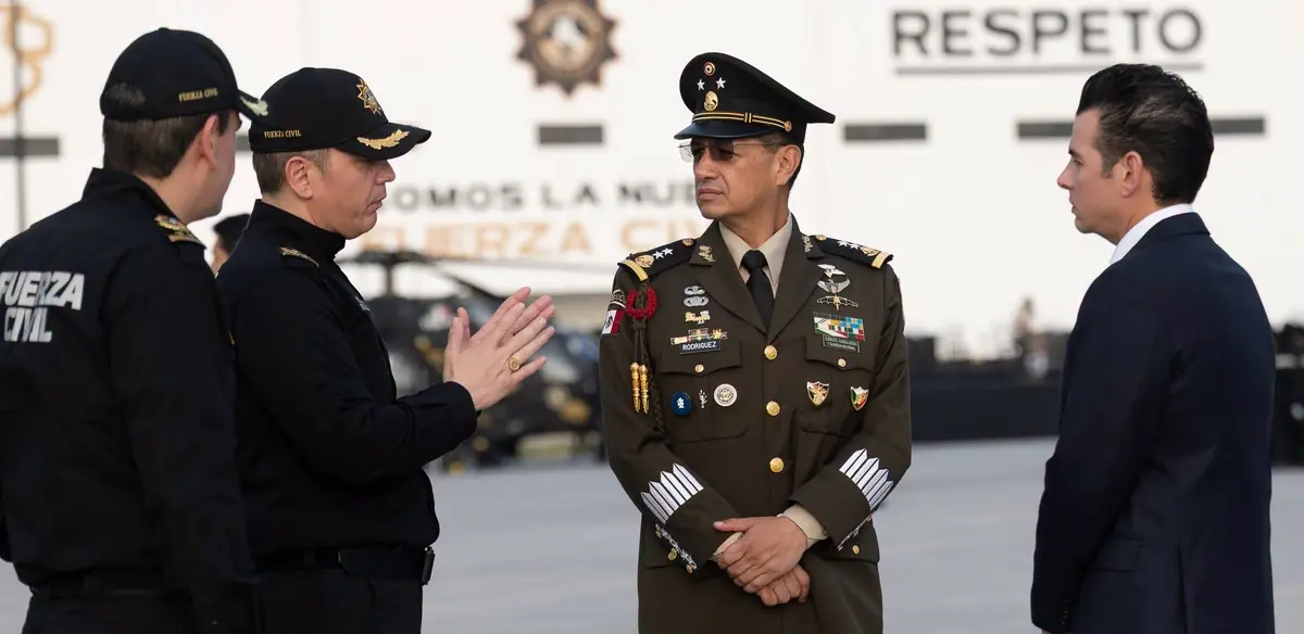 Mejora en las estrategias de seguridad y reclutamiento de policías en Nuevo León.