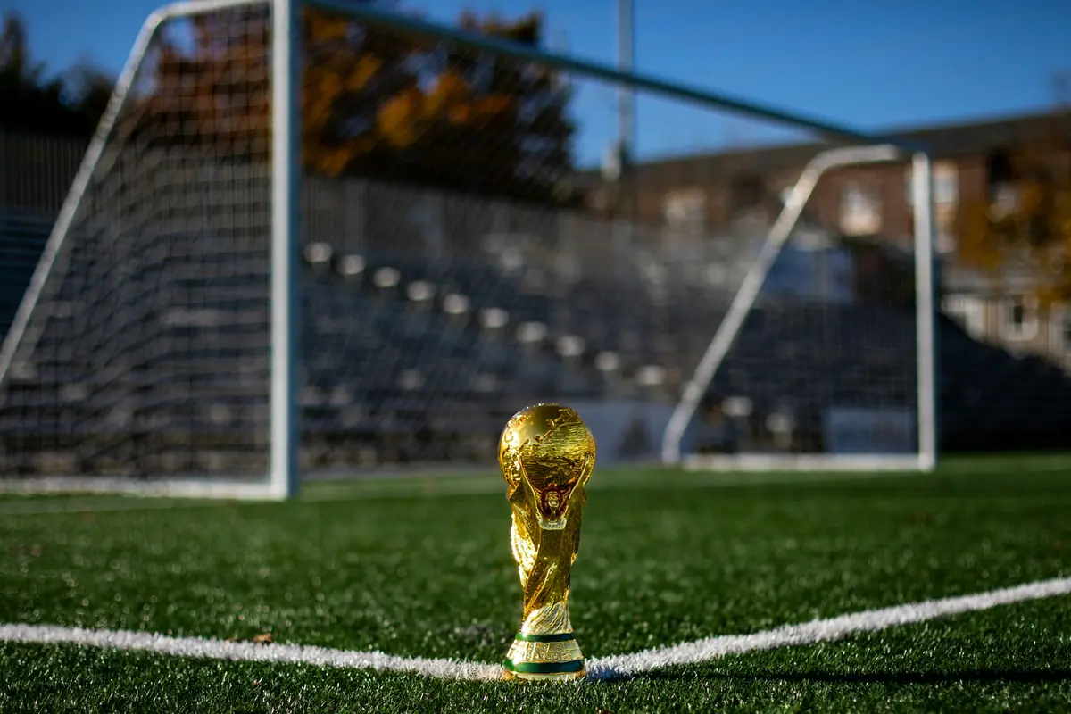 La Copa Mundial de Fútbol 2026 promete un impacto económico significativo en Monterrey, destacando su potencial turístico y comercial.