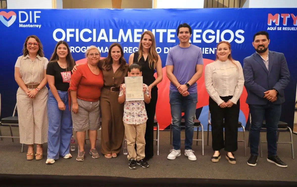 El programa Oficialmente Regios facilita el acceso a derechos fundamentales.
