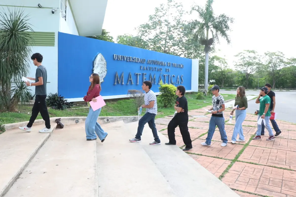 Más de 14 mil estudiantes se preparan para ingresar a programas de licenciatura en la Universidad Autónoma de Yucatán.
