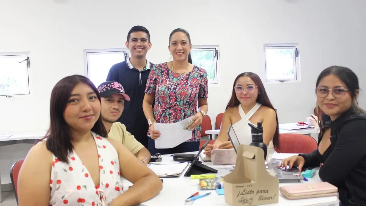Jóvenes de Yucatán destacan en el Techstars Startup Weekend 2026 tras Ideatones regionales.