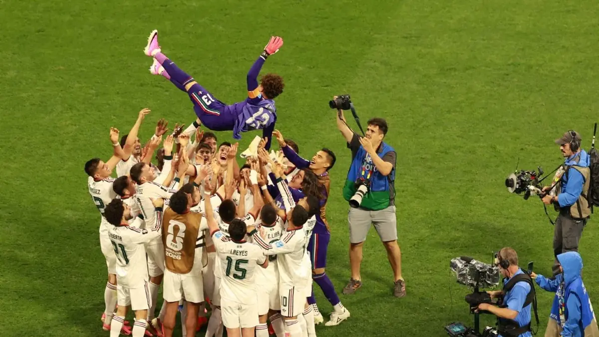La victoria ante República Checa marca la primera vez que el Tricolor termina invicto en la fase de grupos de un Mundial.
