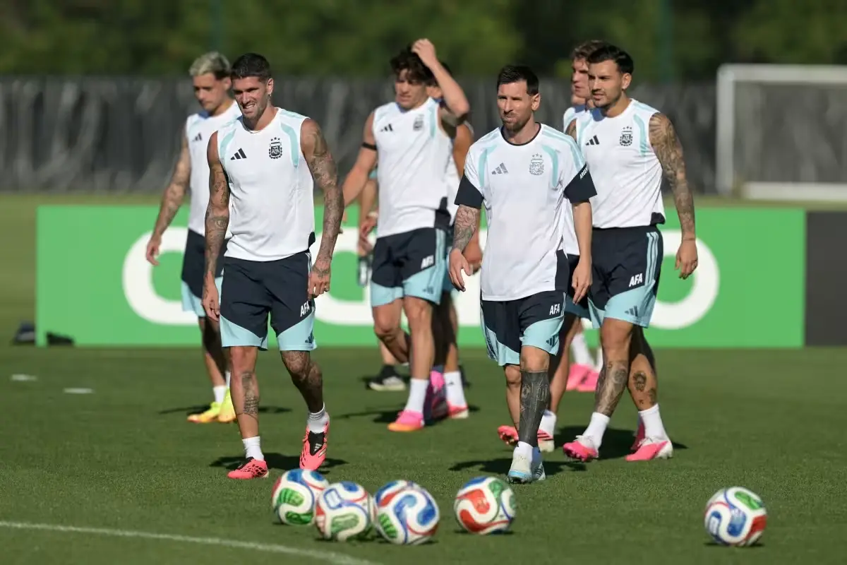 Cuatro emocionantes encuentros en la jornada del 16 de junio, con selecciones icónicas en acción.