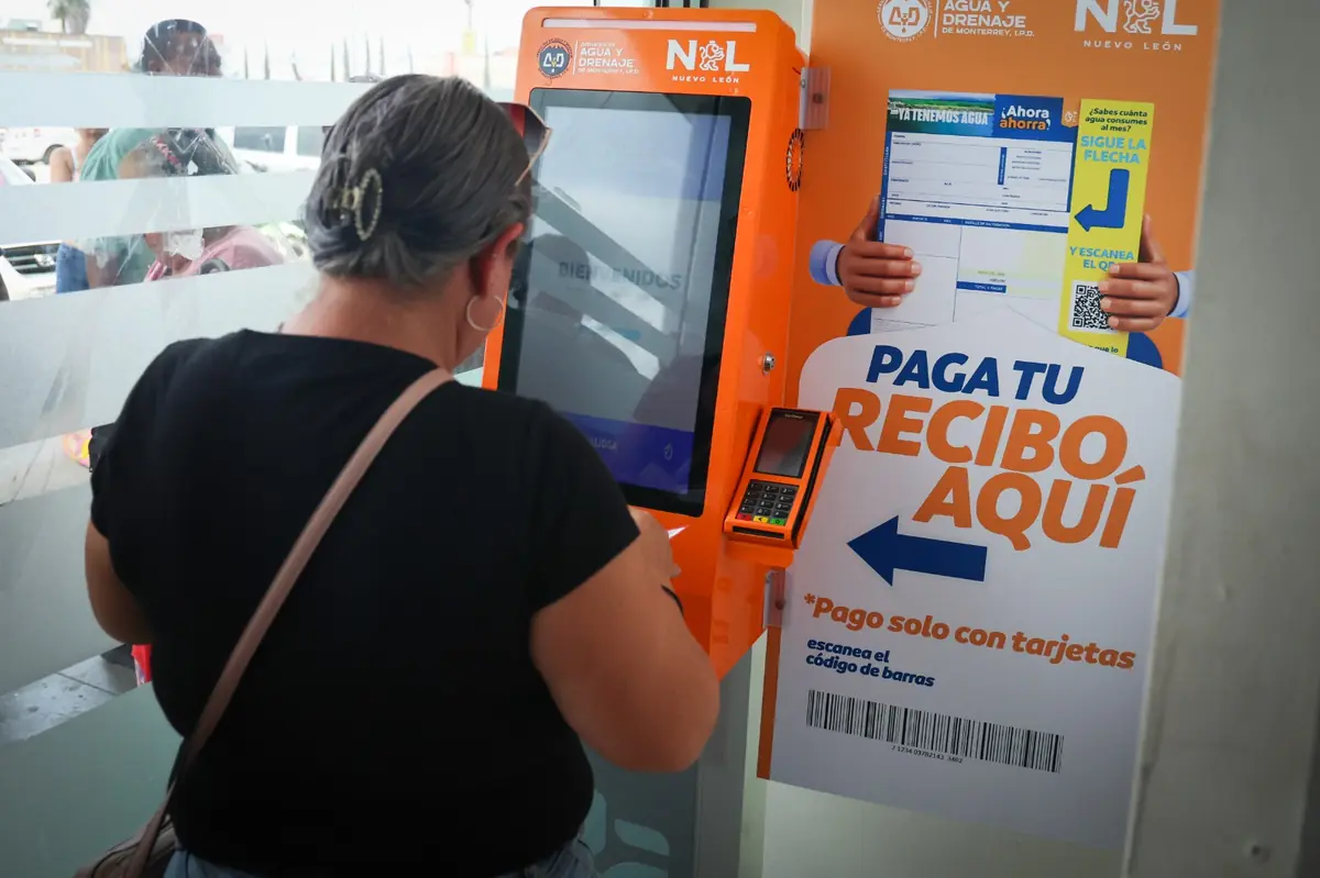 Facilita la regularización de pagos de agua y drenaje, apoyando a familias en dificultades económicas.