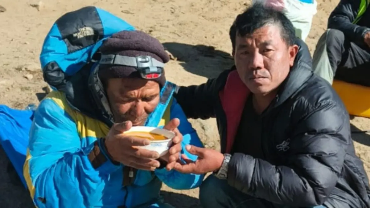 Hillary Dawa Sherpa fue hallado con vida en condiciones extremas, sorprendiendo a los equipos de rescate.