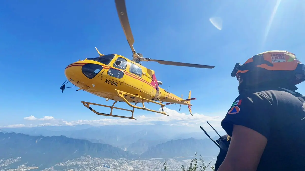 Un operativo aéreo y terrestre permitió localizar y auxiliar a la excursionista extraviada.