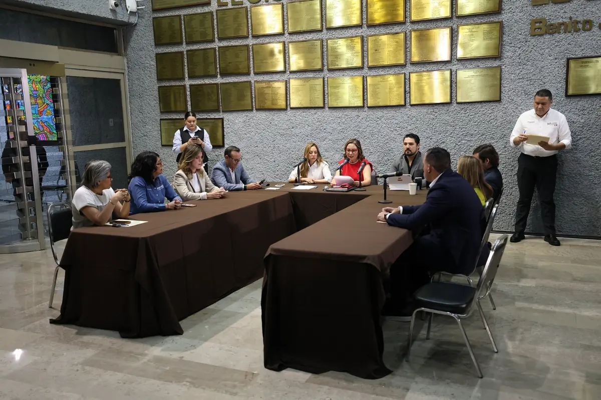 El gobernador Samuel García envía un documento al Congreso local en el marco de un juicio político en su contra.