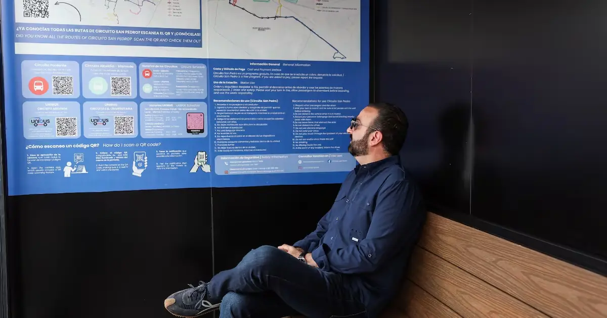 La entrega de parabuses busca transformar la experiencia del transporte público en San Pedro.