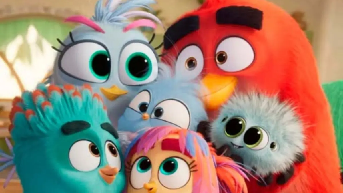 La nueva película sigue las aventuras de Red en su mayor desafío: la paternidad.