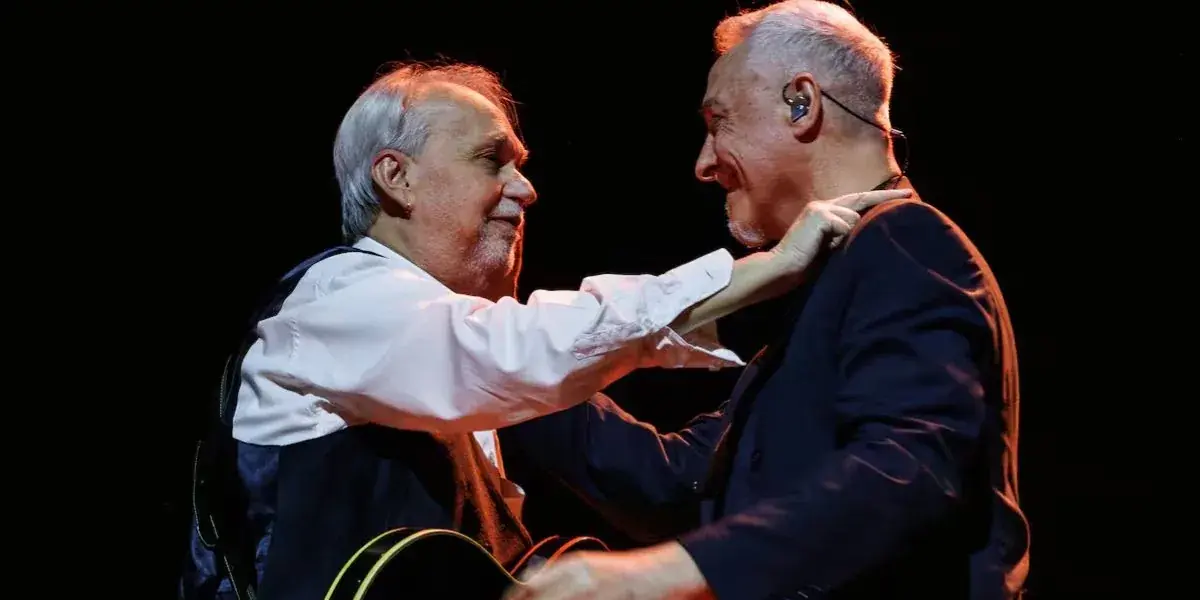 David Lebón y Pedro Aznar emocionaron a miles con un recital memorable en Buenos Aires.