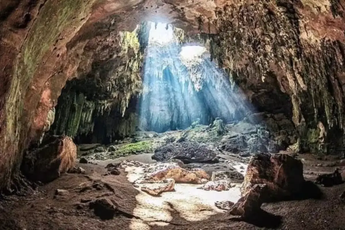 Tres importantes recintos culturales permanecen inaccesibles, afectando el turismo local y el legado patrimonial.