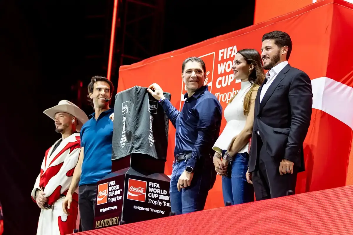 Monterrey celebra el inicio del Mundial con la presentación del trofeo y conciertos estelares.