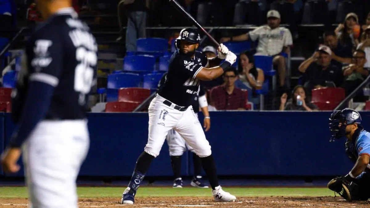 La victoria de Tigres obliga a un decisivo tercer juego de la serie en Monterrey.